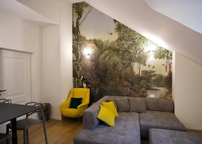 Apartament Renewed Historic Flat In *
